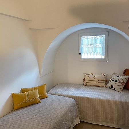 Trullo Vacanze Di Cumma Rosa อัลเบโรเบลโล ภายนอก รูปภาพ
