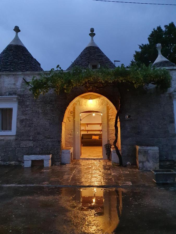 Trullo Vacanze Di Cumma Rosa อัลเบโรเบลโล ภายนอก รูปภาพ